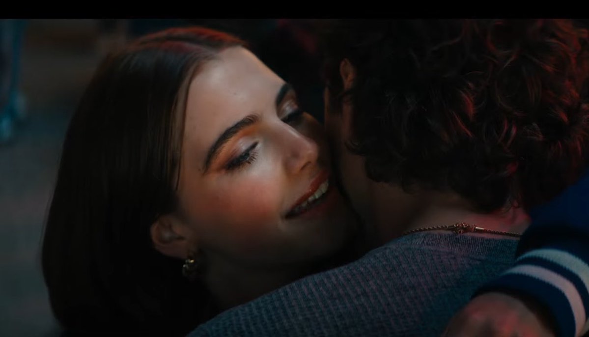 ana 19 days tweet media