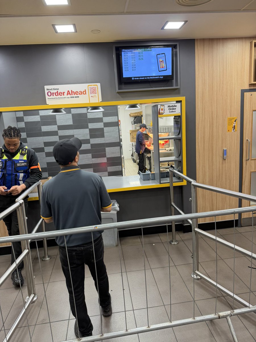 Queued overnight but worth the barrier for Oxford Road Maccies 🙏🏻