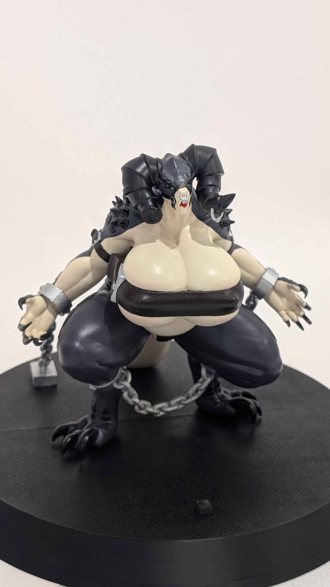 Shark Bite Miniatures tweet media