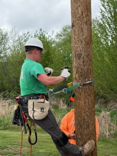 RescoSupply's tweet image. Apprentice lineworkers enrolled at Des Moines Area Community College and @marshalltownCC  had a chance to demonstrate their skills at yesterday’s 2026 Powerline Rodeo in Ankeny, IA. RESCO sponsored lunch for the group. #cooperatives #utilities #RESCO