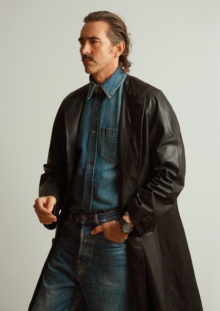 dayleepace's tweet photo. more from the running man promo because oh my god https://t.co/be77Di65zI