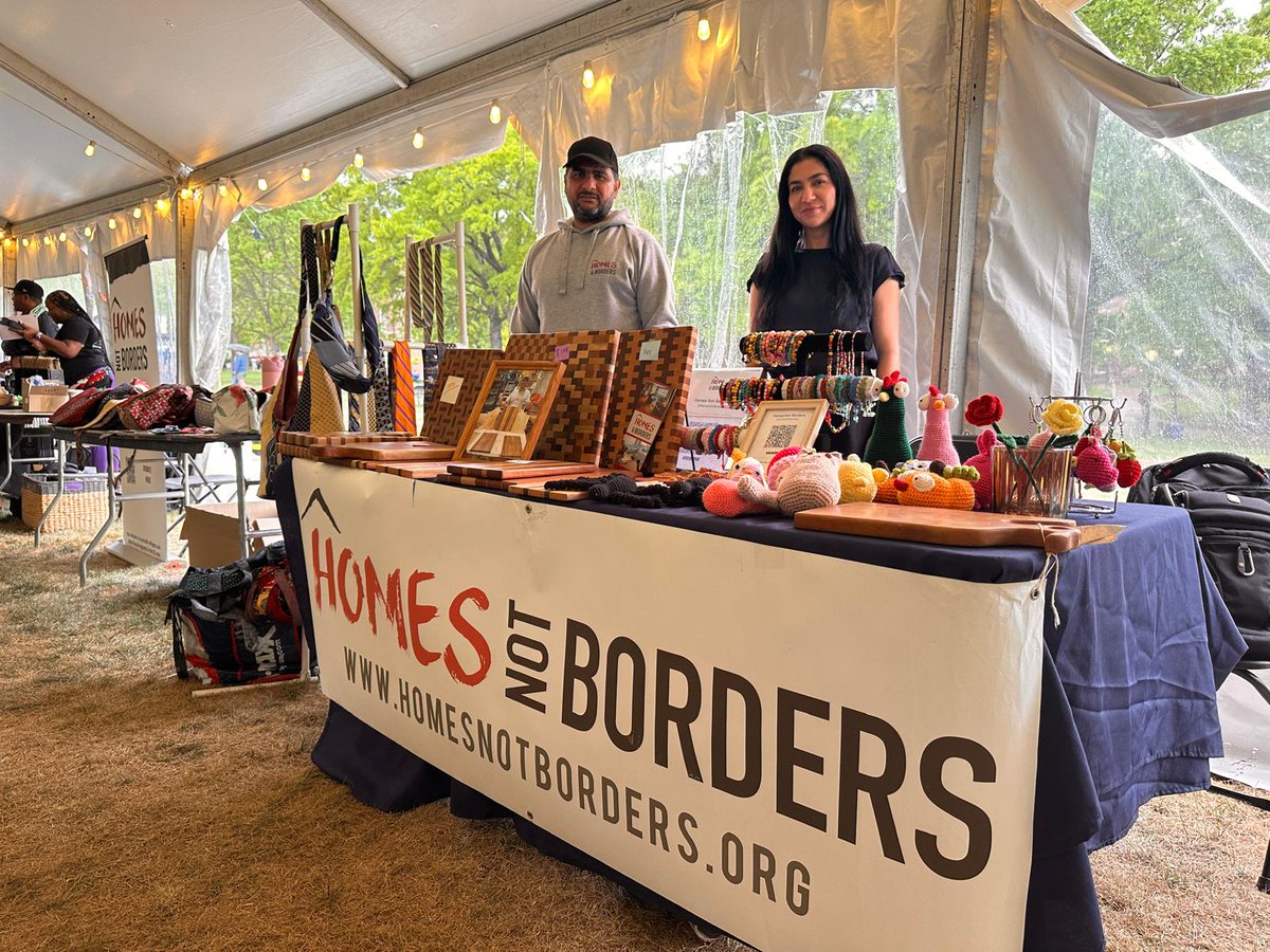 Homes Not Borders tweet media