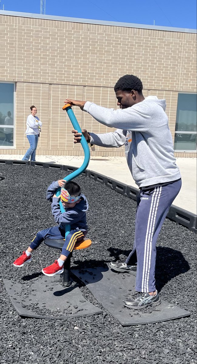 Midland University Men's Basketball tweet media