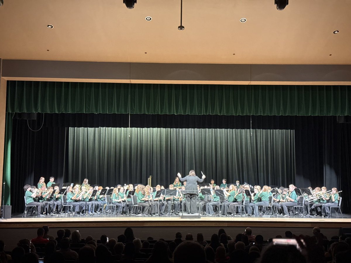 LMS_Super's tweet photo. LM 6th grade band performance at the LM Fine Arts Festival. Come out and support our Panthers!  💚💛 https://t.co/YAJqAj9RY0