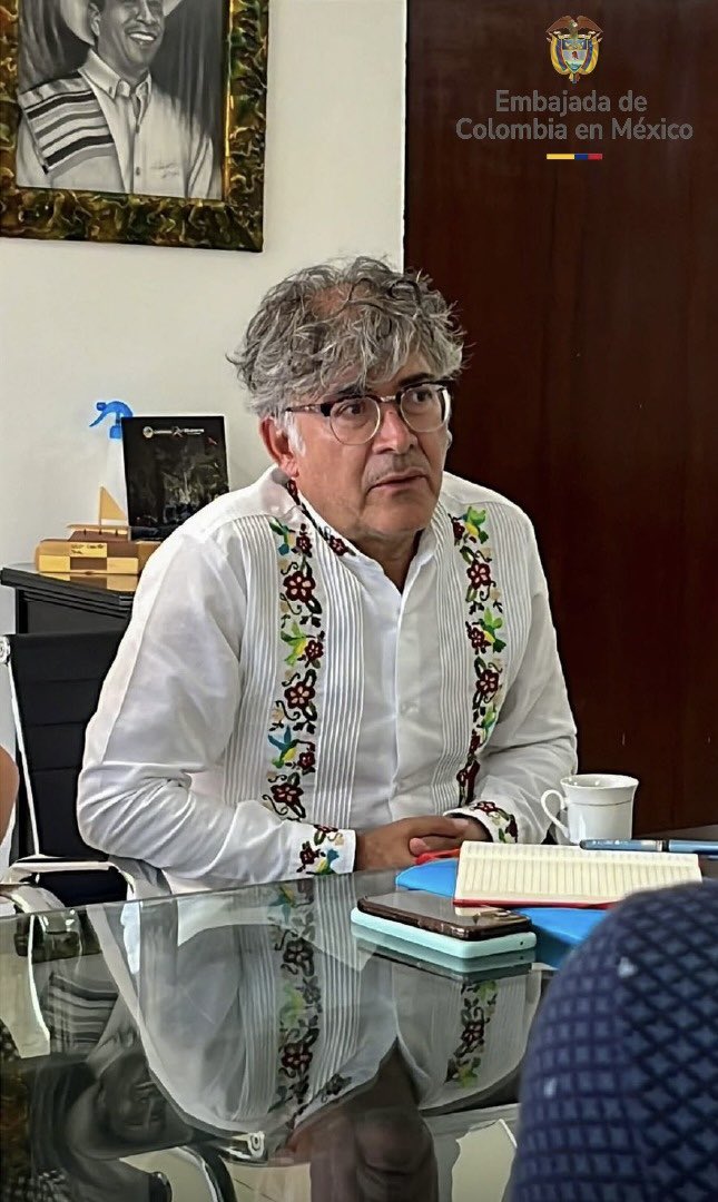 Embajada de Colombia en México tweet media