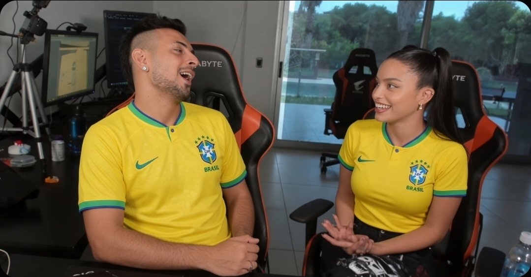 Mileiche tweet media