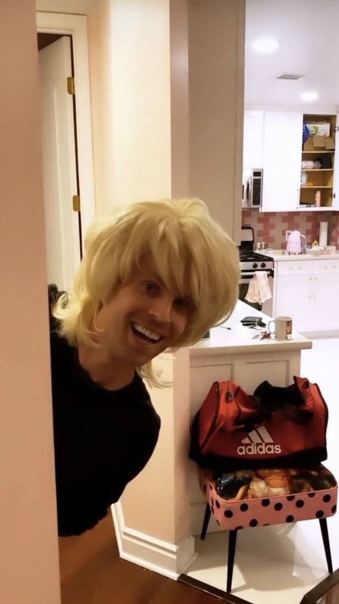 no context trixie & katya tweet media