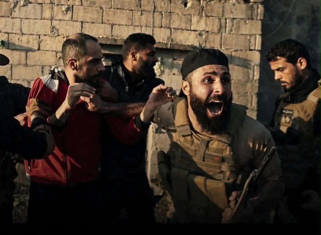 mj__224's tweet photo. ماذا يا أمجد اراك اصبحت تحت الاقدام انهيت حياة المئات في التضامن كنت تقول يسقط ربك ولا يسقط بشار ؟
 سقطت انت وبشار وبقي ربنا في علاه

وَيَشْفِ صُدُورَ قَوْمٍ مُؤْمِنِينَ https://t.co/Qg56QD81k7