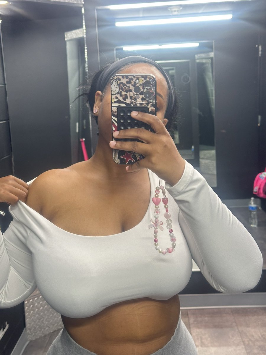 Tiana 🎤🦋 tweet media