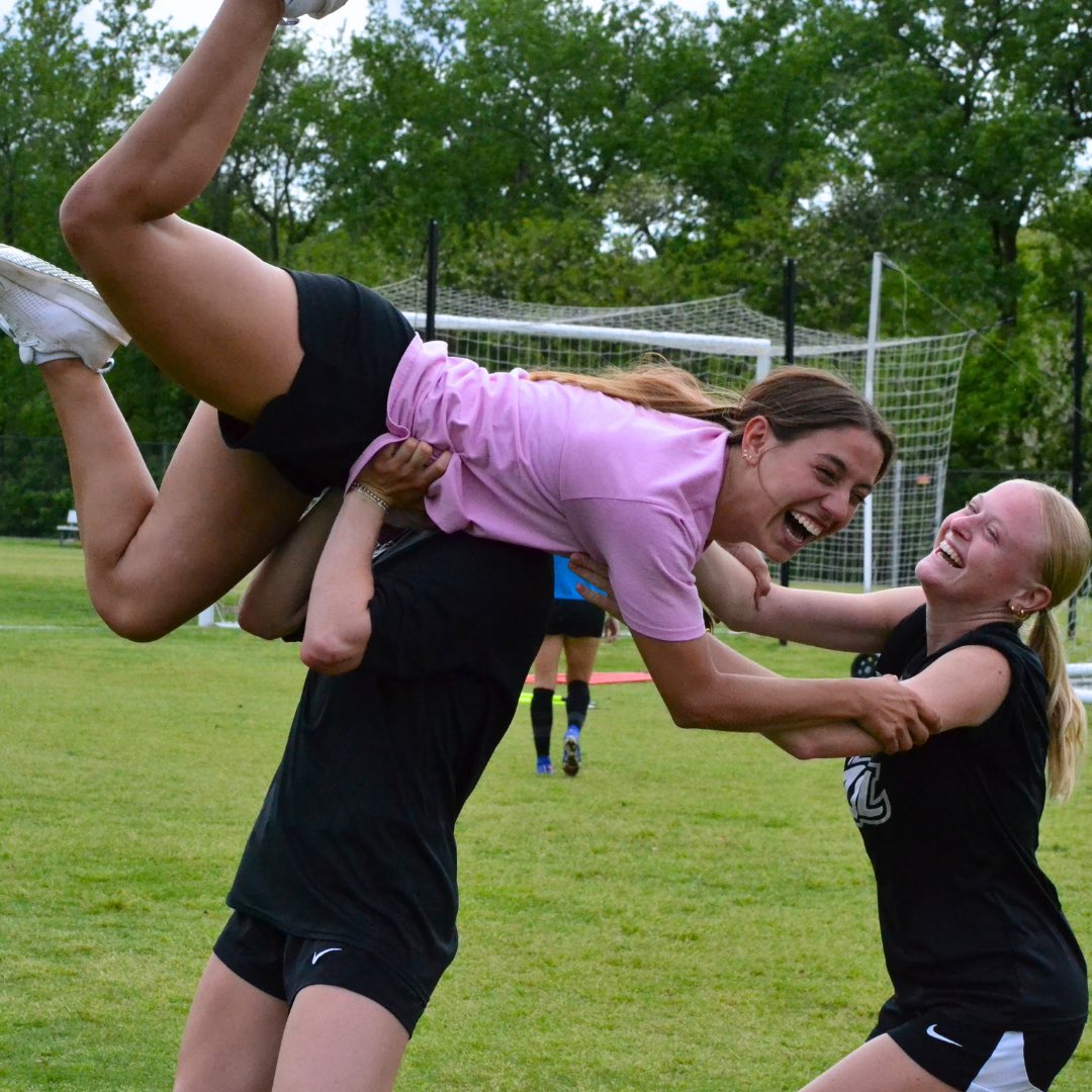UMSL Women's Soccer tweet media