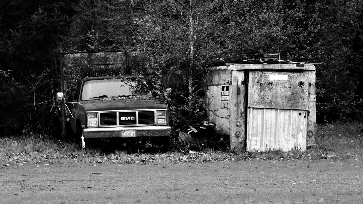 left #blackandwhite