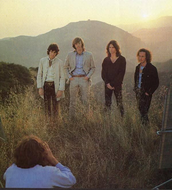 justoneoldsoul's tweet image. Photos: Waiting For The Sun Cover Session. Topanga Canyon. April 1968
#TheDoors
