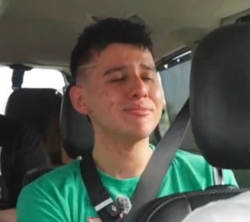 DequavisCandom's tweet image. Kevin is crying after every negative TTS. It's actually kind of awesome. He might be the most autistic person we have had on FishTank.

#fishtanklive #fishtankdotlive