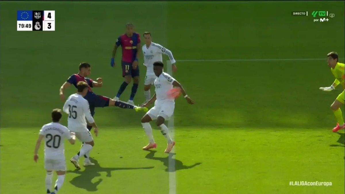 JMCampos83's tweet photo. @FabrizioRomano Si, no es la primera, no será la última, dejar de quejaros siempre hombre, no me gusta nada que estéis todos los equipos llorando lo que no conseguis jugando, sois culpables de todo con vuestros lloros y no os enteráis https://t.co/8vaJ2rBzQc