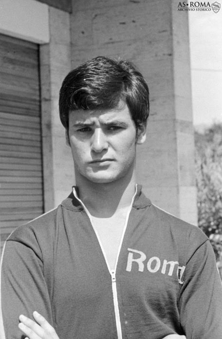 ‏ 🇰🇼 M o h a m m a d - A l a j m i tweet media