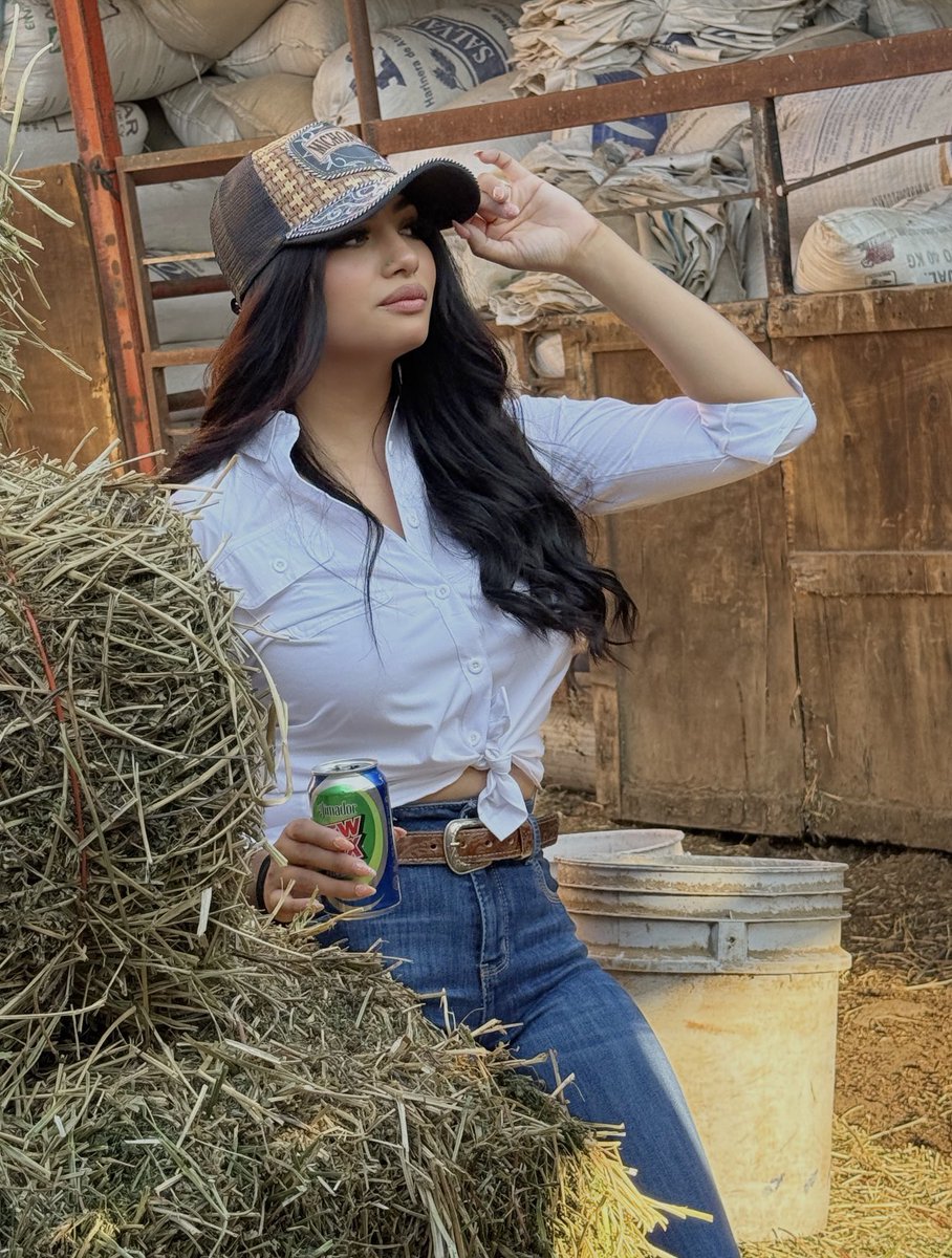 xoxojailene1's tweet image. Where’s my ranchero🌾🤠#ranch #vibes #michoacan