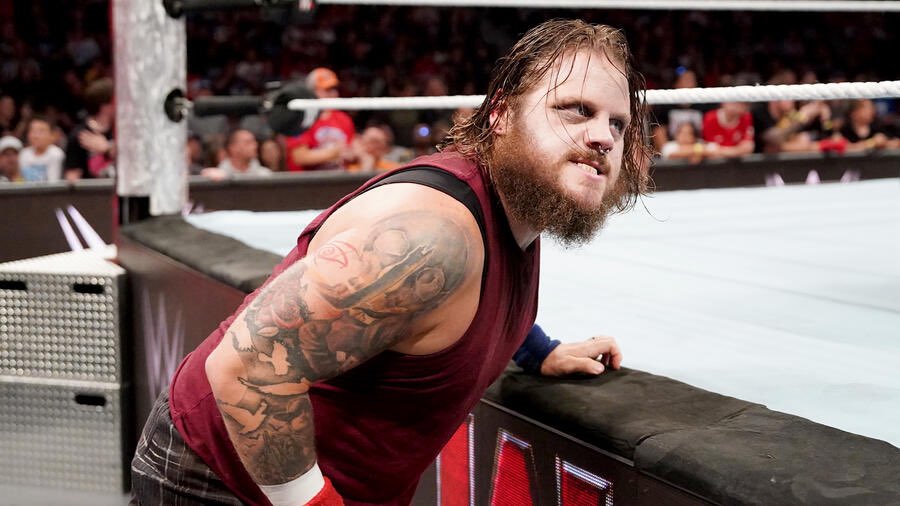 Ha comenzado la oleada de despidos en WWE.

Por ahora se van Zoey Stark, Nikki Cross, Alba Fyre y Joe Gacy.

Parece que se avecina el fin del Wyatt Sicks.
