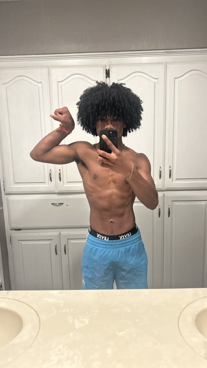 jadedjay08 tweet media