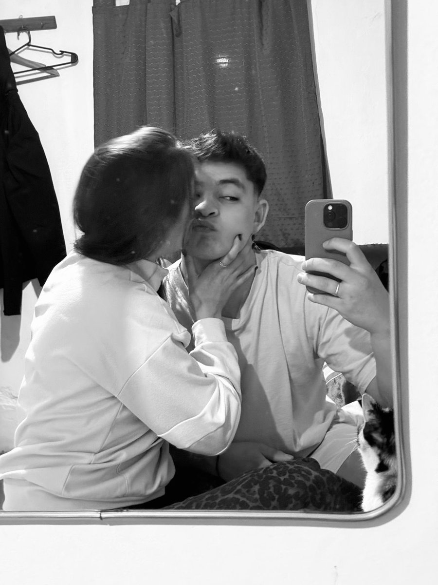 Daniijuarez80's tweet photo. ❤️‍🩹 https://t.co/VIojcOTAyK