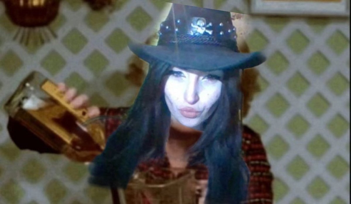 2hollis ᶻ 𝗓 𐰁 .ᐟ tweet media