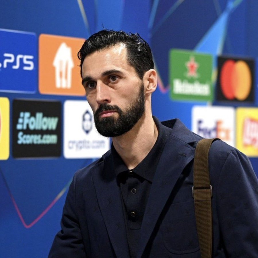 Insider Real tweet media