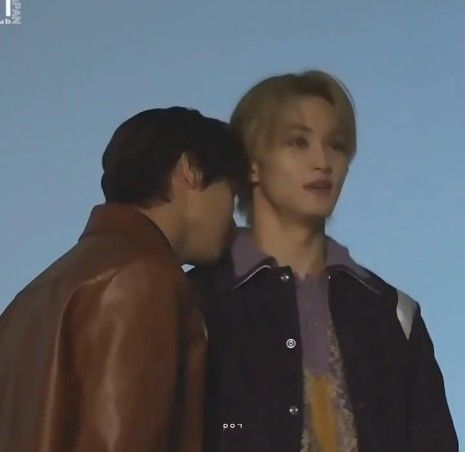 neogotmybackzzz's tweet photo. interesting phenomenon of an omega scenting his alpha https://t.co/kQzr46DVbF