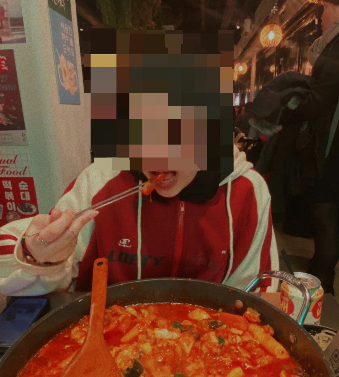 bakedbylix's tweet image. ⋆⭒˚.⋆  ɪ ᴛʜɪɴᴋ ɪ’ᴍ ᴀᴅᴅɪᴄᴛᴇᴅ ᴛᴏ ᴛʜᴇ ᴛɪᴛʟᴇ, “ʏᴏᴜ ᴀɴᴅ ᴍᴇ”.  ⋆⭒˚.⋆

#straykids #ssd #stay #seungmin