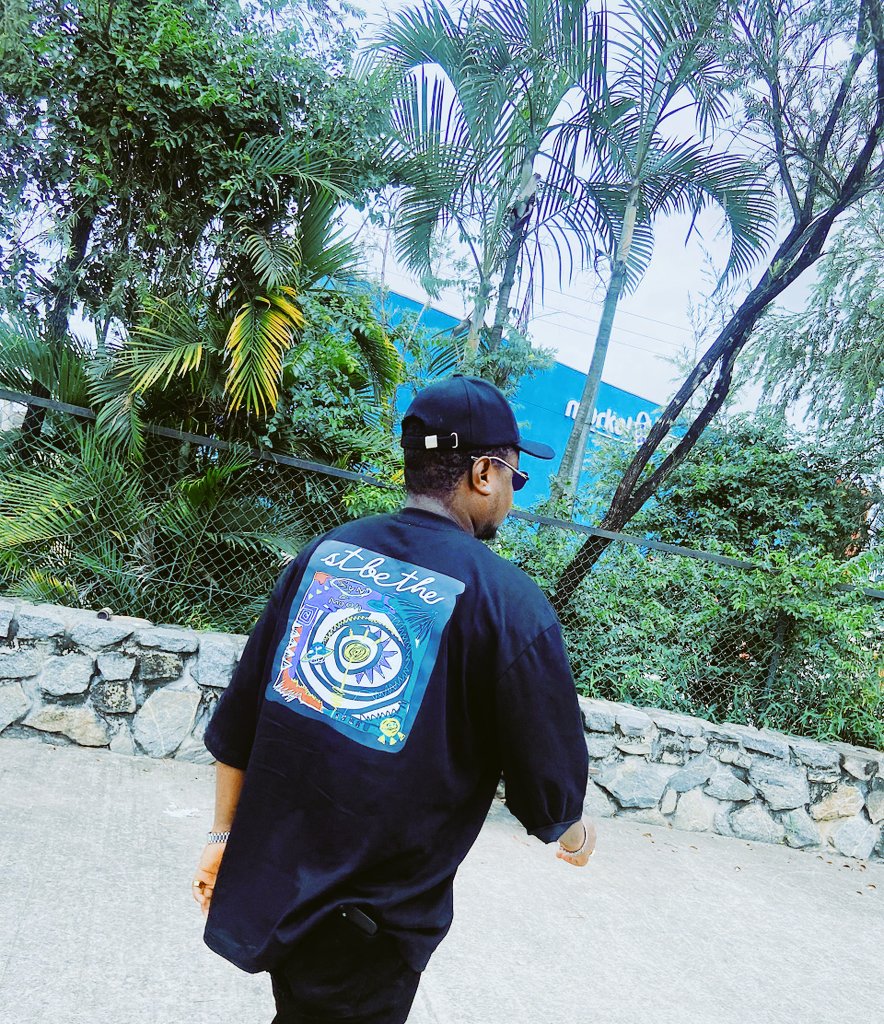 Bigpay_01's tweet image. Dem plenty wey no wish us well, but we thank God say God no be Man ❤️. 

Good evening, my people, how una dey ? ❤️. Godfather Is Active, let's get dinner for a few Bigpay families 💸💸💰. 

That purple ring 😇💜.  #30BG