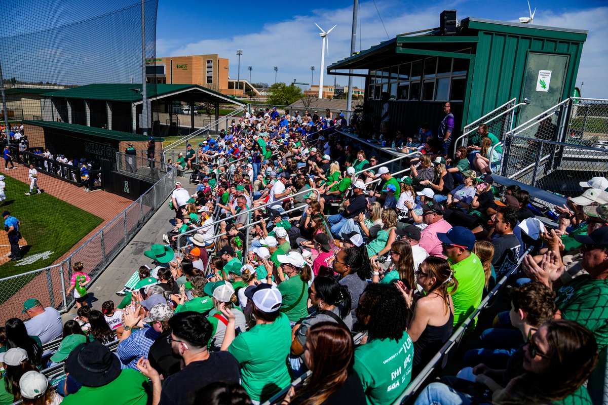 MeanGreenSB's tweet image. 📢 SPECIAL ANNOUNCEMENT 📢

Thanks to the amazing generosity and support of @MeanGreenSports donors, Ryan &amp;amp; Kadie Davenport, tickets for Saturday and Sunday's home games are FREE!! Mean Green fans are able to claim up to four seats per account, while supplies last!

🎟️