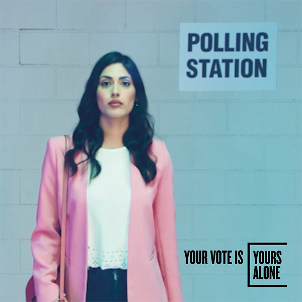 CrimestoppersUK's tweet photo. Your vote doesn't belong to anyone who intimidates you, pretends to be you, tries to bribe you, or enters the polling booth with you. Your vote is yours alone.

Got information about electoral fraud? Contact our charity anonymously: https://t.co/thSAop5RBr #Elections2025 https://t.co/yPsTZvB9kb