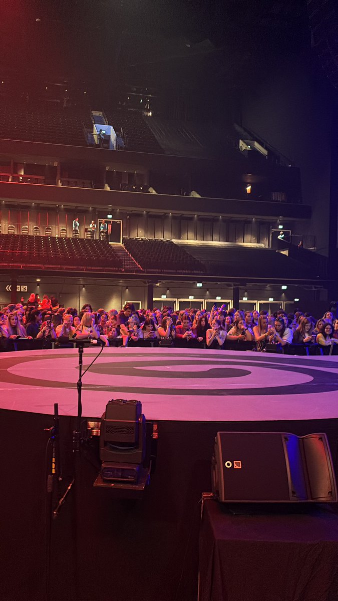 tina ໑̣⛓️‍💥 tweet media