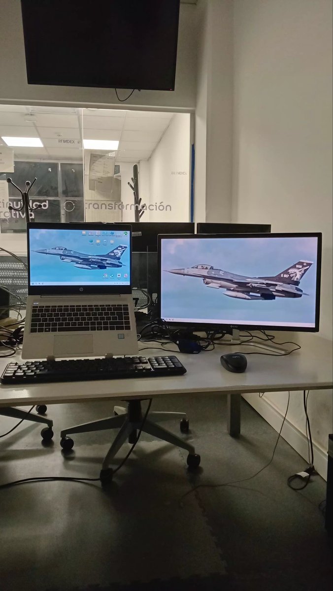 gonzaconti_18's tweet image. #Viernes #Office #Work #Ramos #Friday