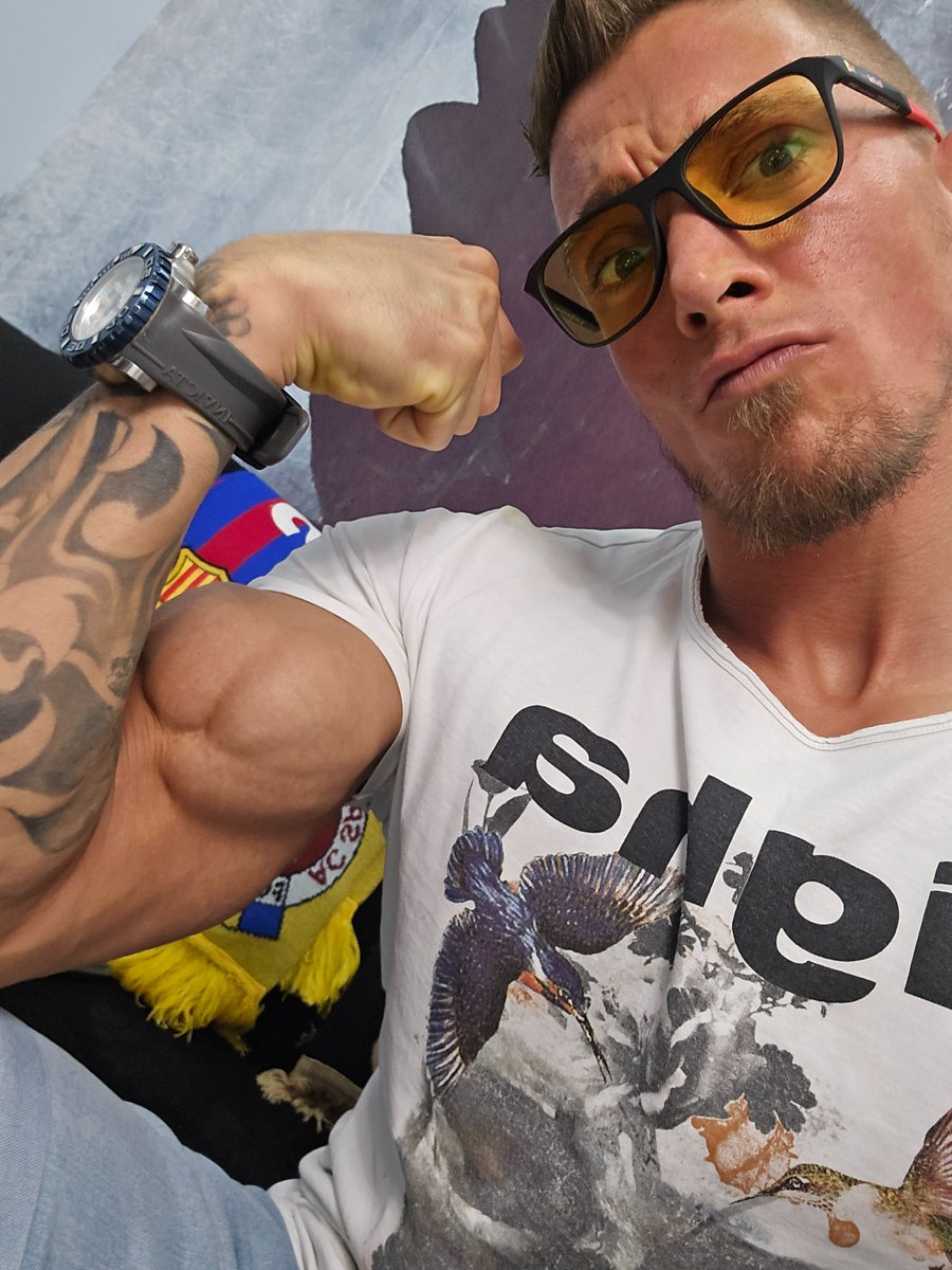 zahry fitness model tweet media