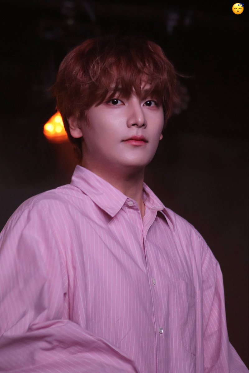 sleeper_tmk's tweet photo. WAKER 3rd MINI ALBUM JAPAN RELEASE EVENT
"IN ELIXIR: SPELL BOUND"
260424 3부
→ 어쩔 수 없이 12장으로 했어…멋져서 고민이네💘💘→
@WAKER_official @WAKER_jp
#WAKER #웨이커 #ウェイカー
#권협 #KWONHYEOP #クォンヒョプ
#In_Elixir_Spellbound https://t.co/6BQGyuT4Kg