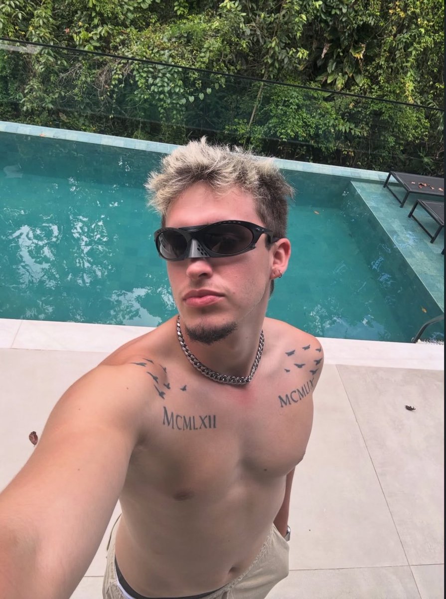 male supremacy tweet media