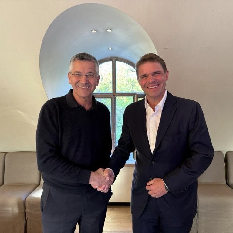 todofichajes24's tweet image. #Fichaje | Bayern. El @FCBayern tiene nuevo presidente 

fcbayern.com/de/news/2026/0…