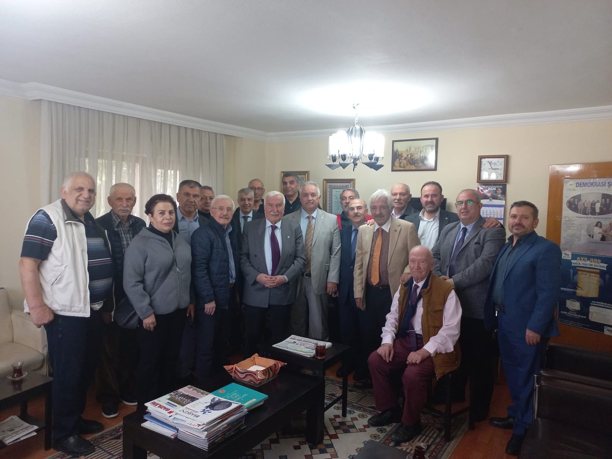 Demokraside Birlik tweet media