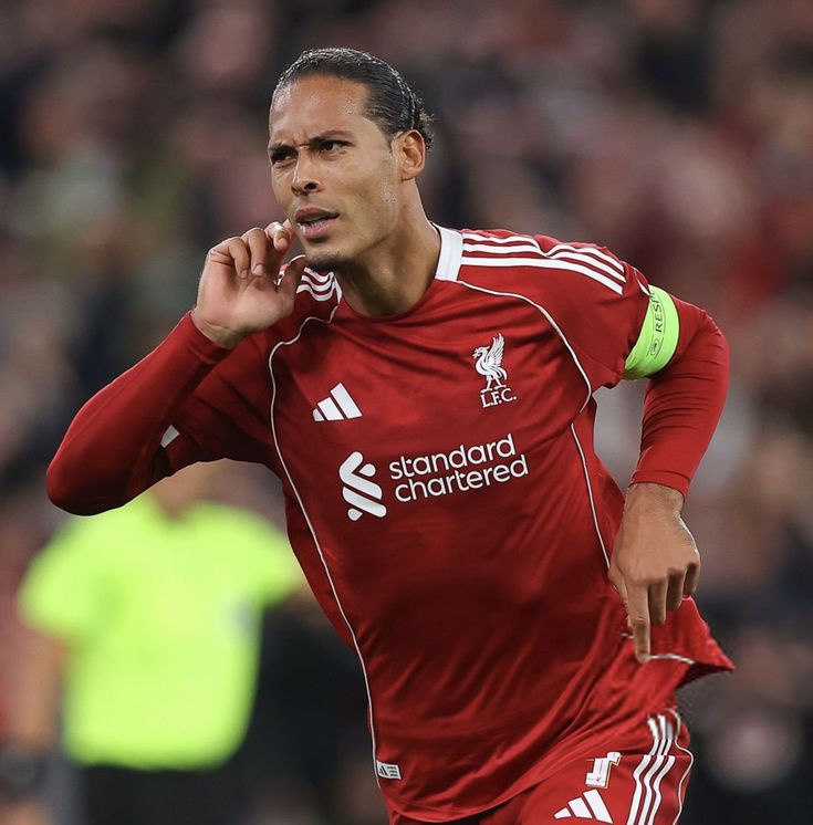 🚨 Abdukodir Khusanov on Virgil van Dijk:

🗣️ “Van Dijk has always been my idol.

The way he defends, his calmness, his leadership—it’s everything I want to bring into my game.

I study him a lot, how he reads situations, how he controls the line, how he makes defending look