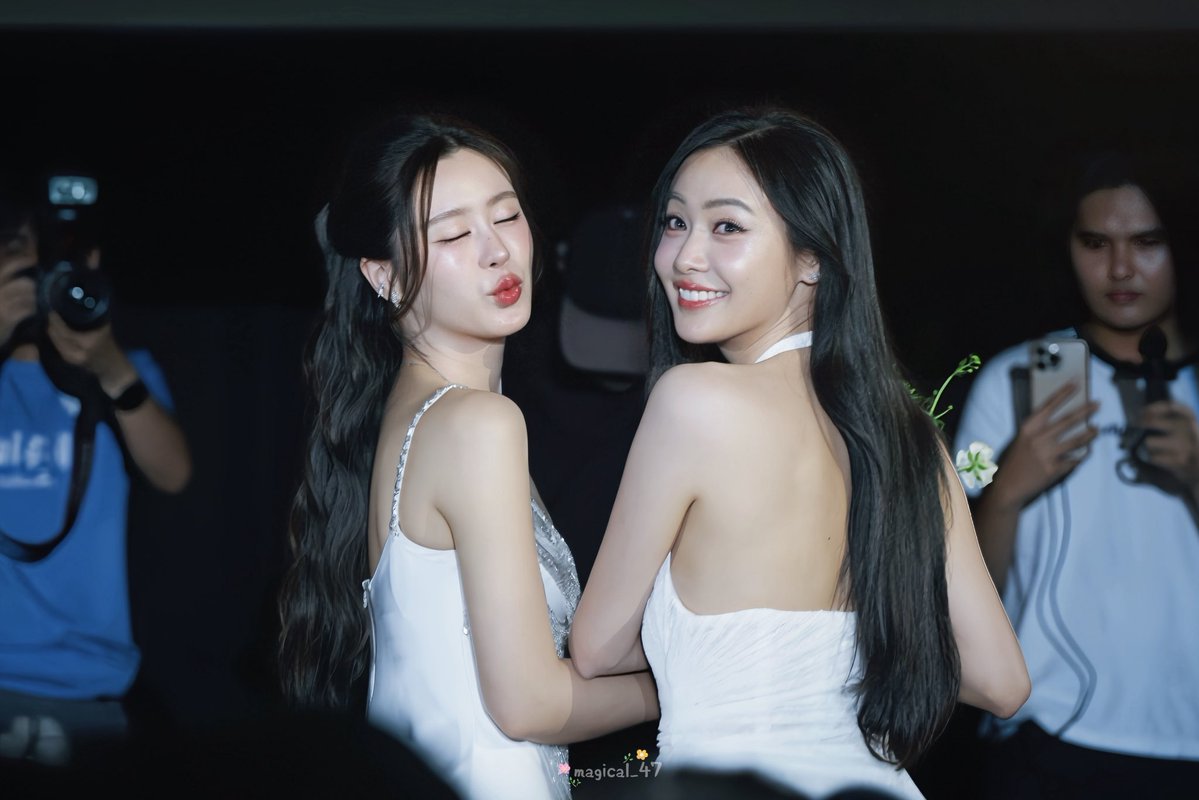 M-A-G-I-C 🐧 tweet media