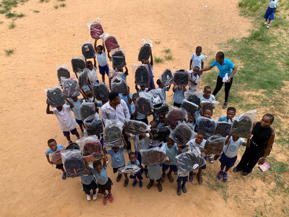 asherkrooz's tweet photo. A year ago on my birthday, I asked friends:

“Let’s support some kids in Nigeria.”

No noise — just few @base  traders showing up.

We turned that into 100+ kids supported — fees paid, bags, books, full kits, plus support for a local school.

Onchain wins → real world impact 🟦 https://t.co/JY75JZKgD7
