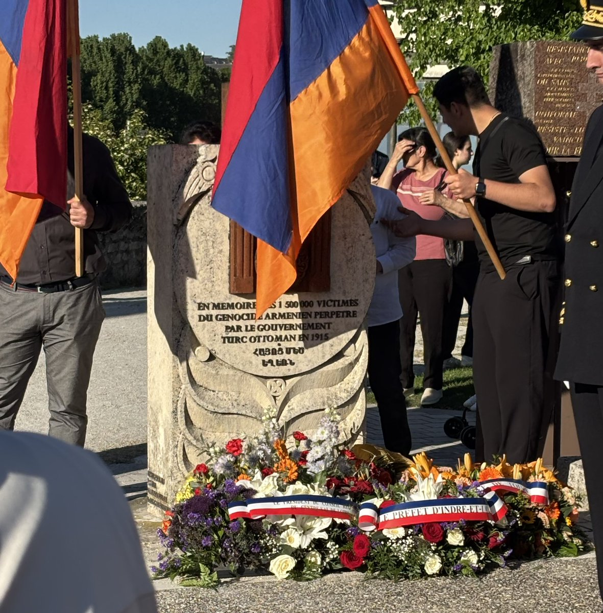 GChabault_37's tweet photo. En ce 111e anniversaire du génocide arménien, je rends hommage aux 1 500 000 Arméniens victimes de la barbarie.

Se souvenir, c’est refuser l’oubli. Reconnaître, c’est lutter contre la répétition de l’Histoire.

Leur mémoire vit encore. 🕊️ #24Avril #GenocideArmenien https://t.co/wQvmc1TaVB