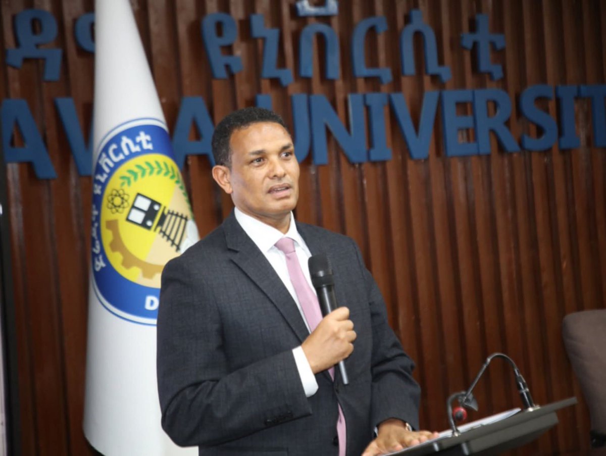 HussenM08708090's tweet photo. Attended the 16th Ethiopian Malaria Research Network(EMRN) Symposium (Apr23–24,2026) at @DDUniv.Great discussions on malaria research, control &amp; elimination with experts from @FMoHealth @EPHIEthiopia .Wethankyou: Dr.Ubah, Dr. Mesay @dr_tsigereda @Getachewtollera @Hiwot_S_Taffese https://t.co/dNcMTF65NG