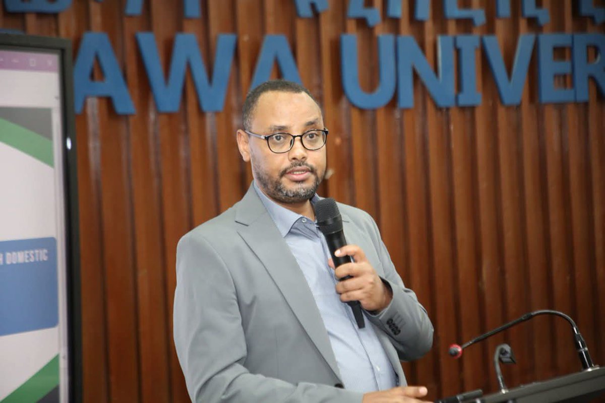 HussenM08708090's tweet photo. Attended the 16th Ethiopian Malaria Research Network(EMRN) Symposium (Apr23–24,2026) at @DDUniv.Great discussions on malaria research, control &amp; elimination with experts from @FMoHealth @EPHIEthiopia .Wethankyou: Dr.Ubah, Dr. Mesay @dr_tsigereda @Getachewtollera @Hiwot_S_Taffese https://t.co/dNcMTF65NG