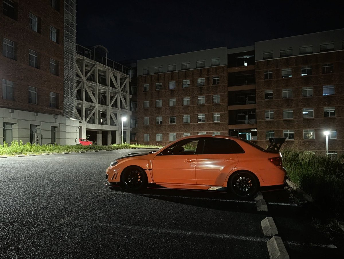 深夜の教員駐車場🅿️

#SUBARU