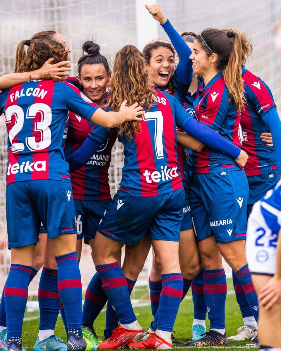 Era Fútbol Femenino tweet media