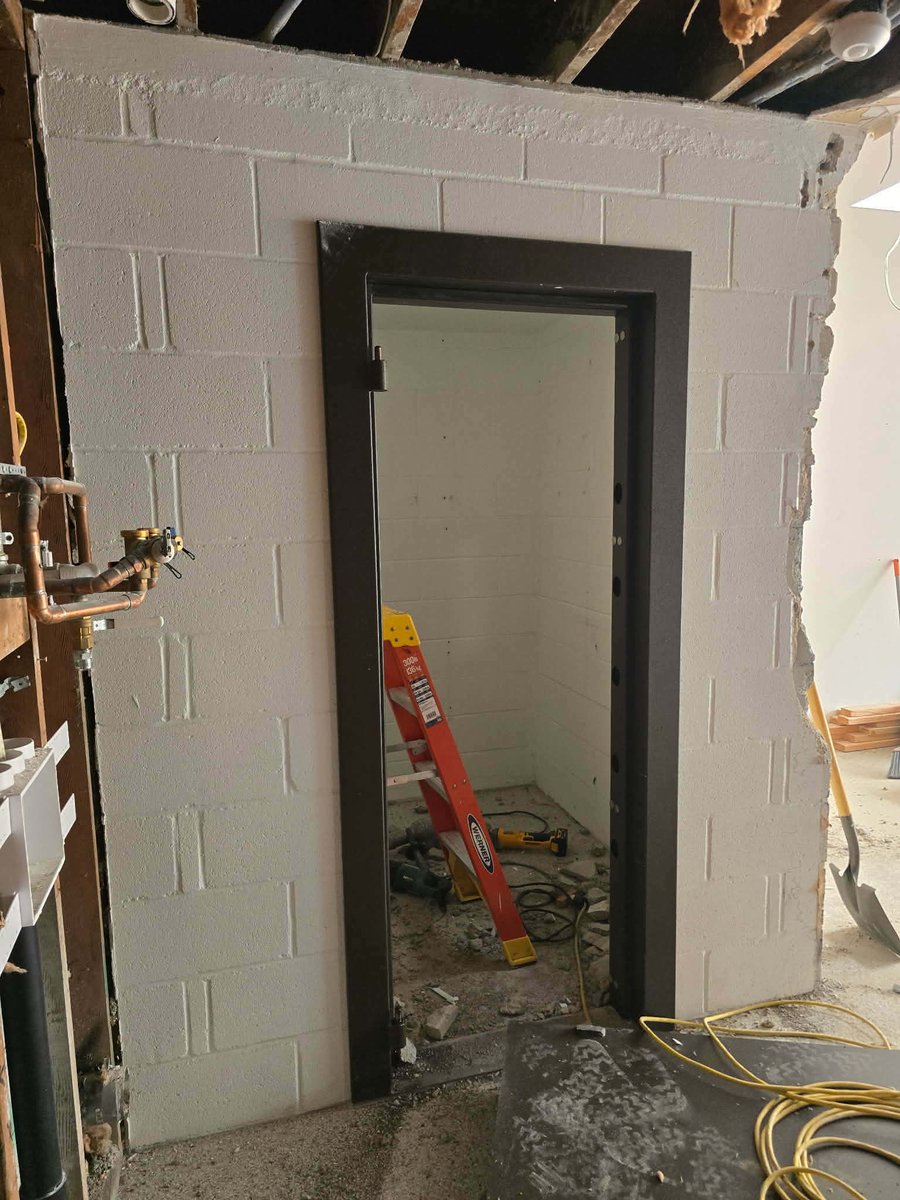 AandNDemolition's tweet photo. Concrete safe room demo in Del Mar 📷📷

No matter how solid the structure, A&amp;N Coastal Hauling &amp; Demolition has the tools and experience to break it down and haul it away.

Need demo work done right? We’ve got you covered. 📷
Call Today! (877) 703-7057
https://t.co/8AkrCgK7lg https://t.co/934GzG7KrL
