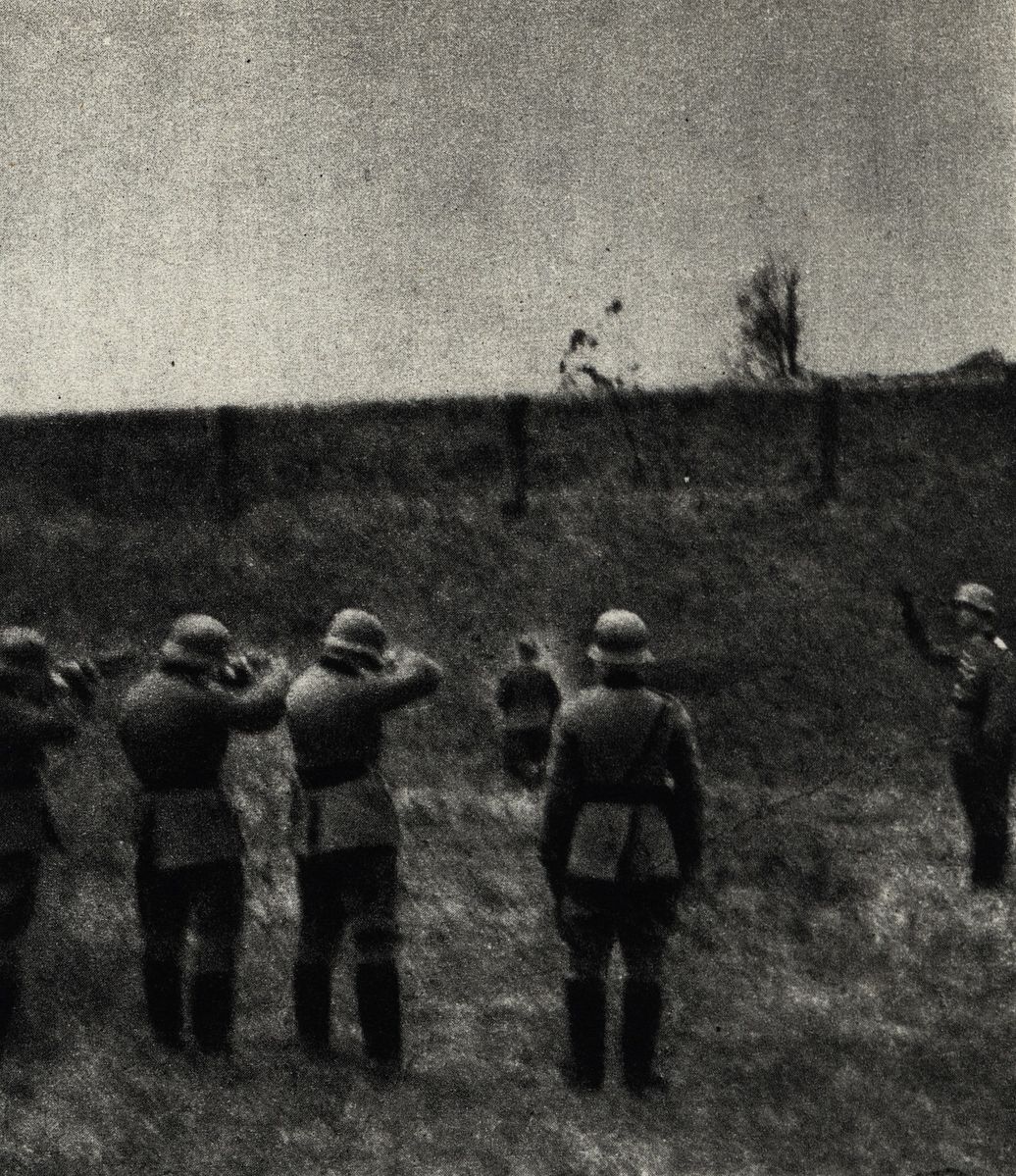 TomFromKatowice's tweet image. My name is Jerzy Mróz 🇵🇱,
a technician from Nowy Sącz, born on April 2️⃣4️⃣, 1912.
I was murdered by #Germans in their #death camp #Auschwitz on March 23, 1942 at the age of 2️⃣9️⃣ only because I was a #Pole. 
I survived almost 1️⃣ year.
Please, #NeverForget me!
#Genocide 
#WWII