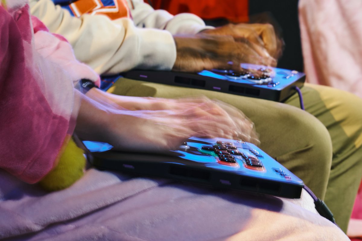 TwitchRivals's tweet image. Who needs an AI filter when you have the real thing?

📸 by Morgan Rindengen