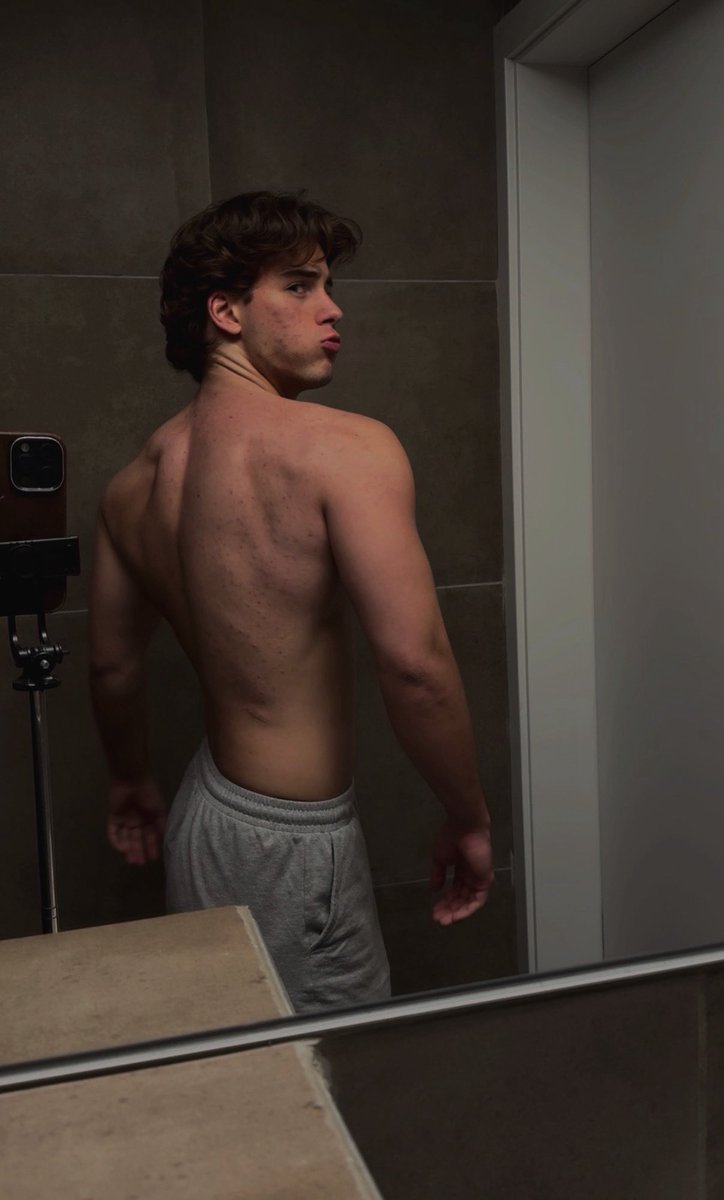 Alexander 𖤓 Nietzschean Vitalist tweet media