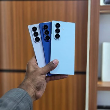 The major tweet media